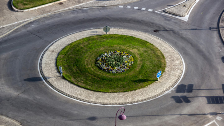 Driving Rules for Roundabouts in Florida