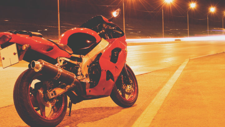 Sport Bikes: Crash Risks and Safety Tips