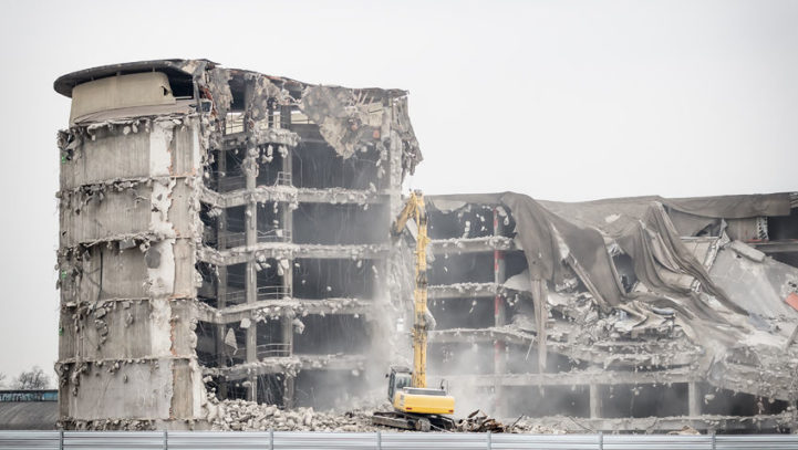 Worksite Accident Turns Fatal as Demolition Goes Wrong
